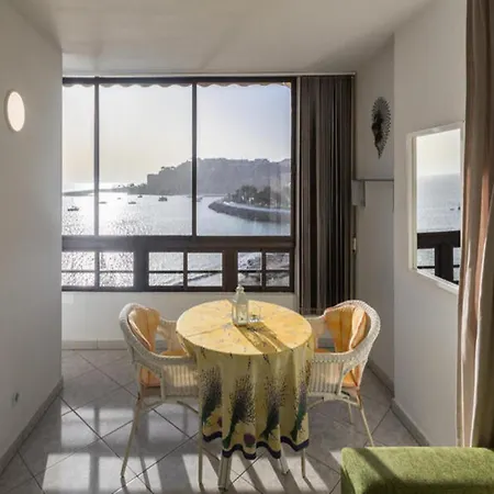 Patalavaca 1st Line - Infinite Sea Views *